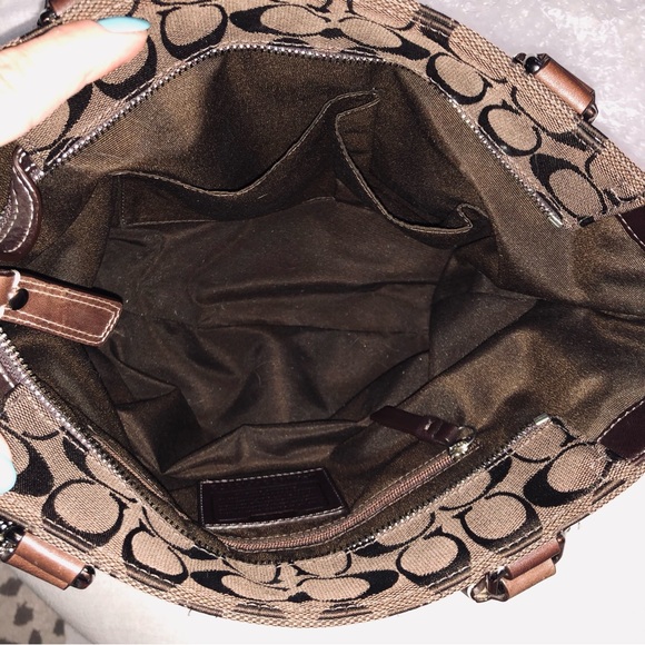 Coach classic Tote *Authentic* - Picture 12 of 12